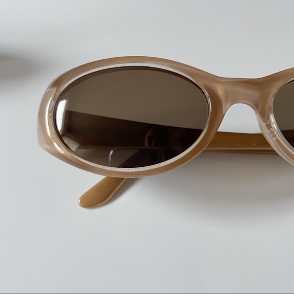 Fendi Sunglasses FS 216 Sandstone 130 - Picture 8 of 10